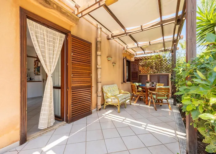 Vakantiehuis Acquamarina 24 *